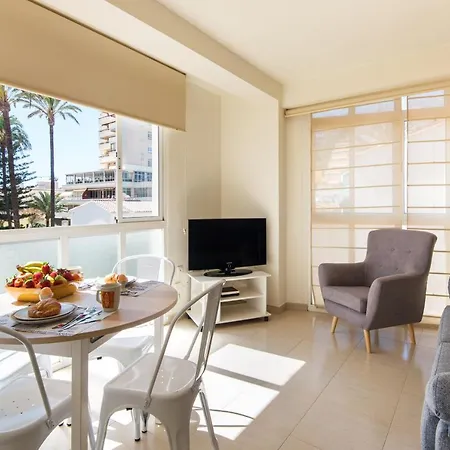 Aloha Torres Carihuela Apartamento *